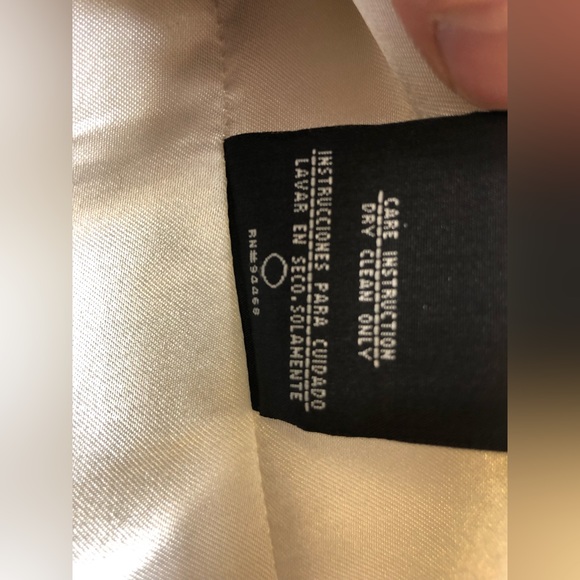 Vintage Braetan Faux Fur Coat in Bone Women’s Medium - Picture 5 of 9